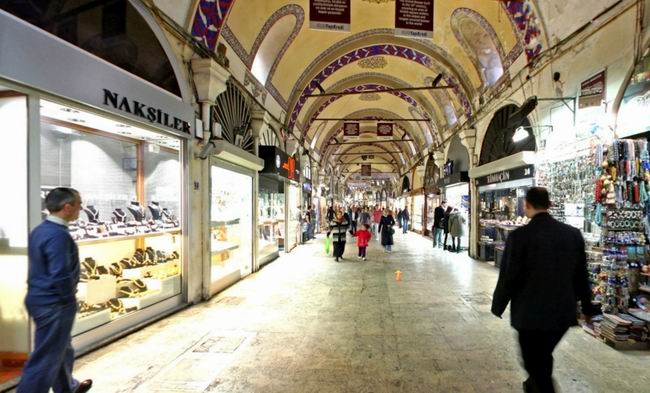 Kalpakçılar Caddesi – Kapalıçarşı – İstanbul